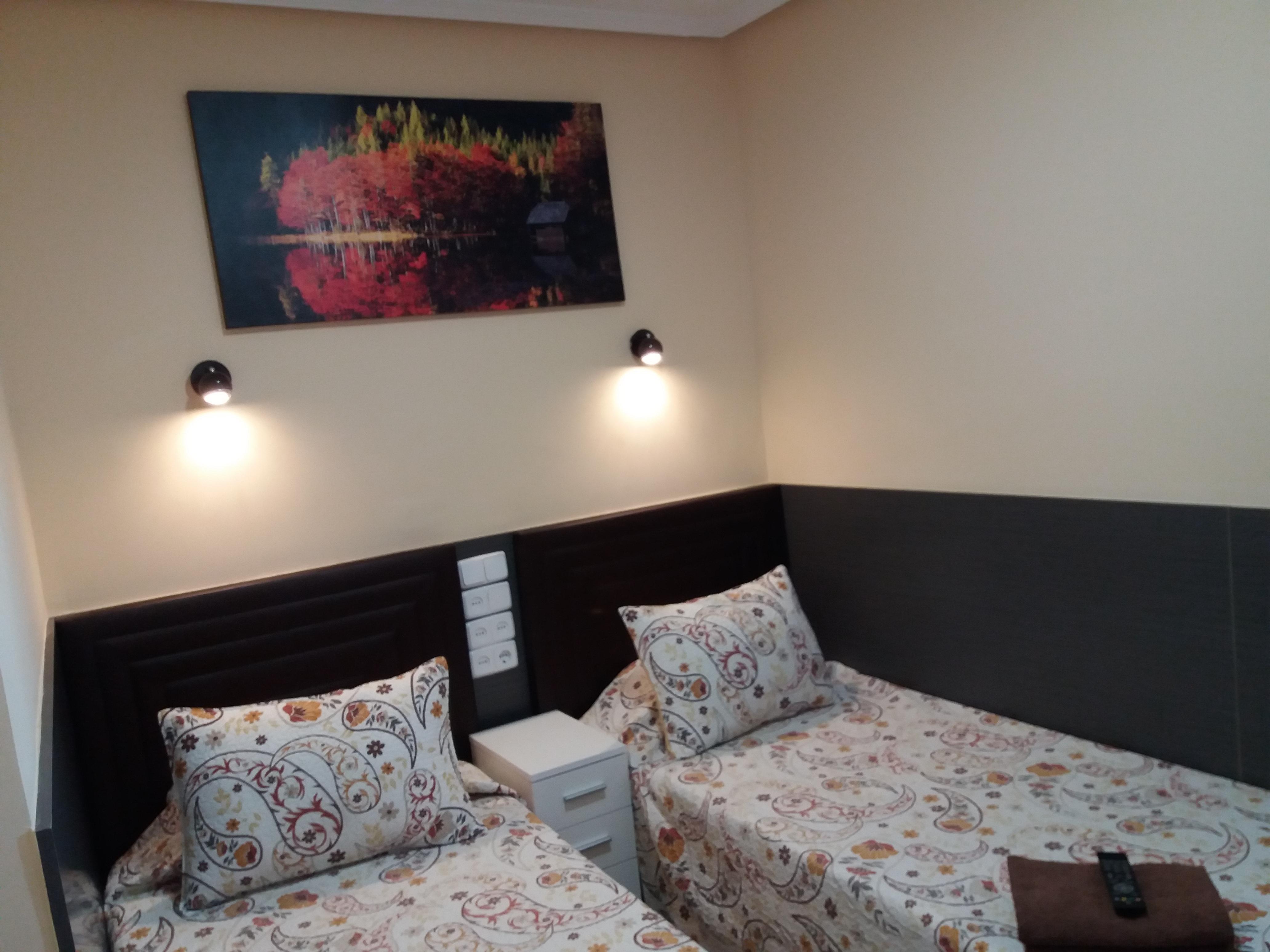 Hostal Numancia Madrid Bagian luar foto